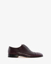 Zapatos estilo oxford en piel burdeos