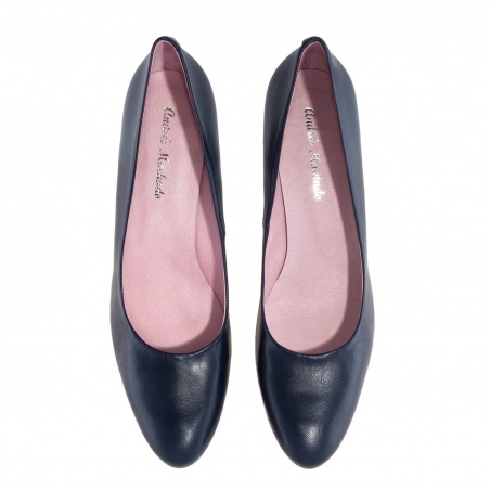 Court Shoes in Navy Leather