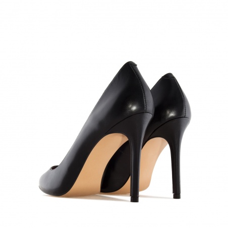 Heeled Shoes in Black Nappa Leather