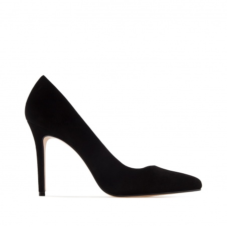 Heeled Shoes in Black Suede Leather