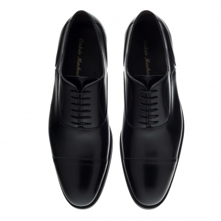 Oxford Shoes in Black Antik Leather
