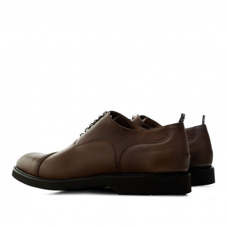 Zapatos estilo Oxford en Piel de color Marron