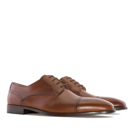 Men's Brogues in Mahogany coloured Leather
