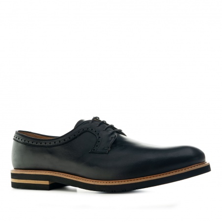 Zapato estilo Blucher en Cuero de color Negro