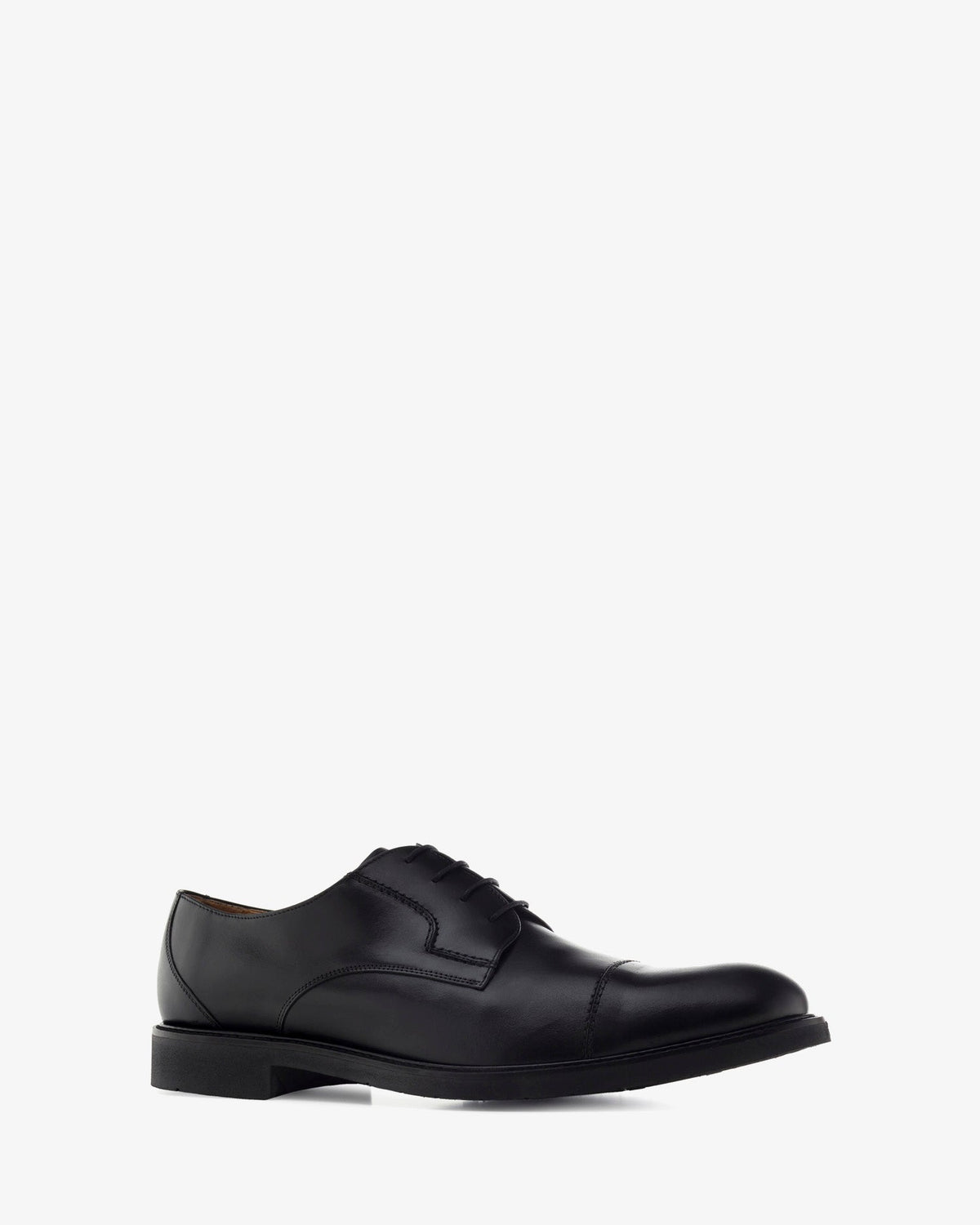 Zapato de piel color negro