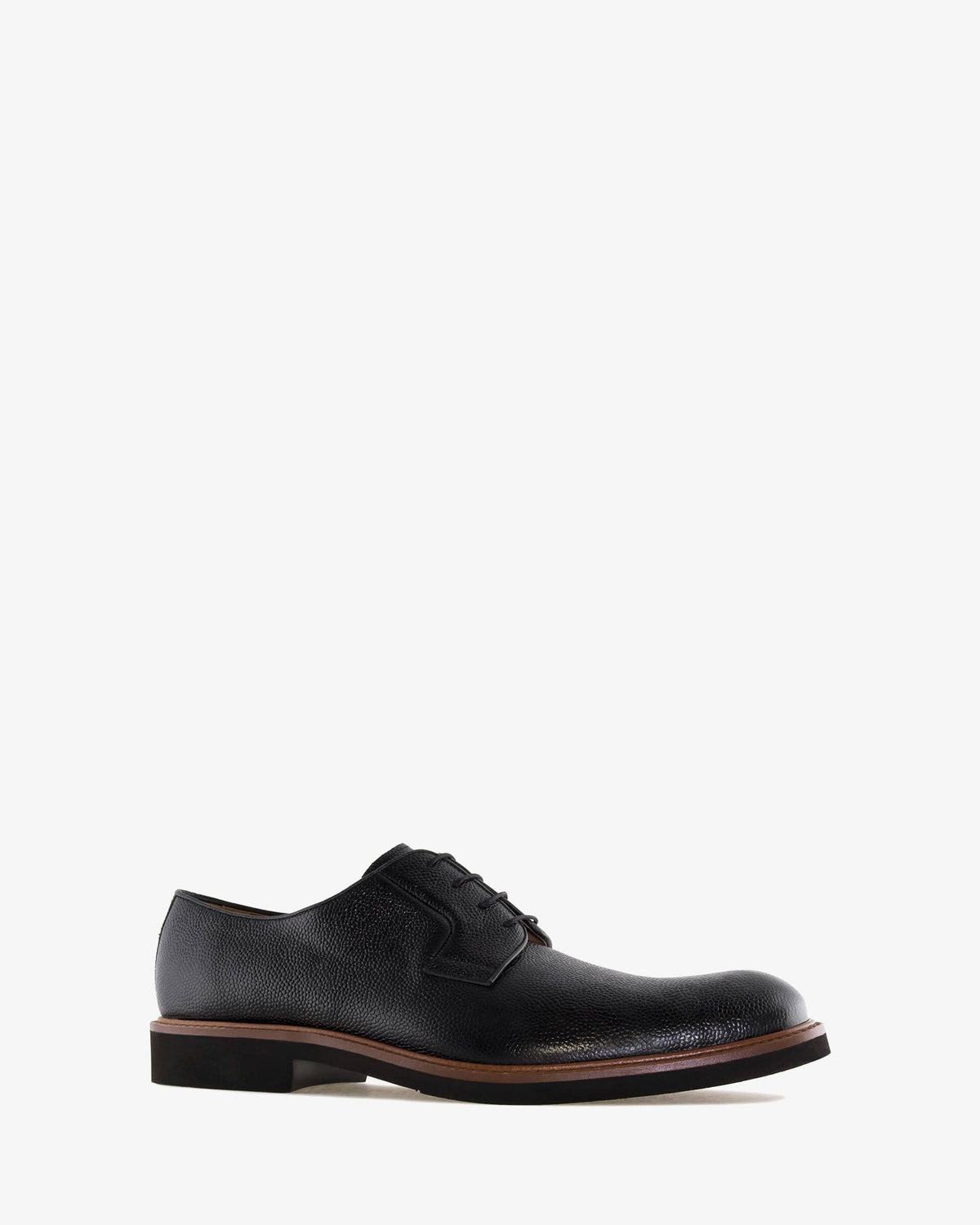 Zapato de piel color negro