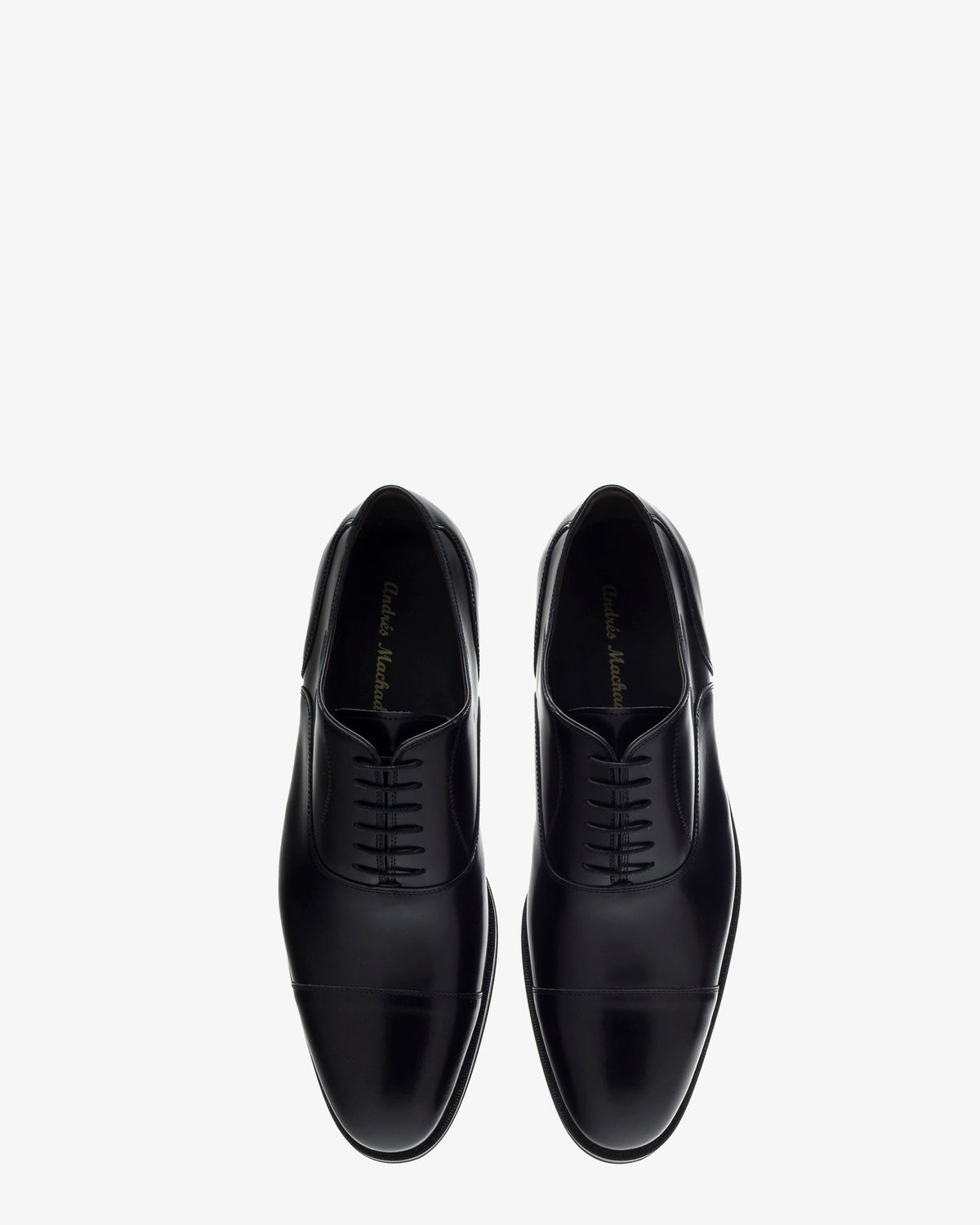 Zapatos estilo oxford en antic negro
