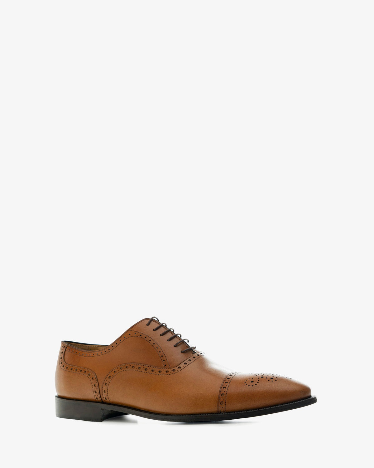 Zapatos estilo oxford en piel color cuero