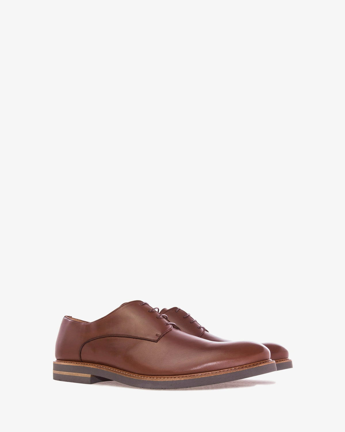 Zapato en cuero marron