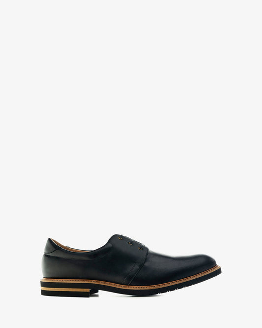 Zapatos de vestir en piel de color negro