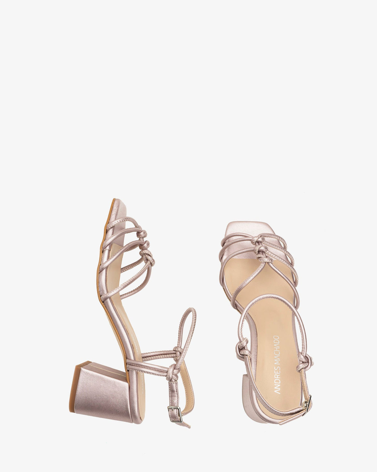 Sandalias nudos piel rosa metalizado