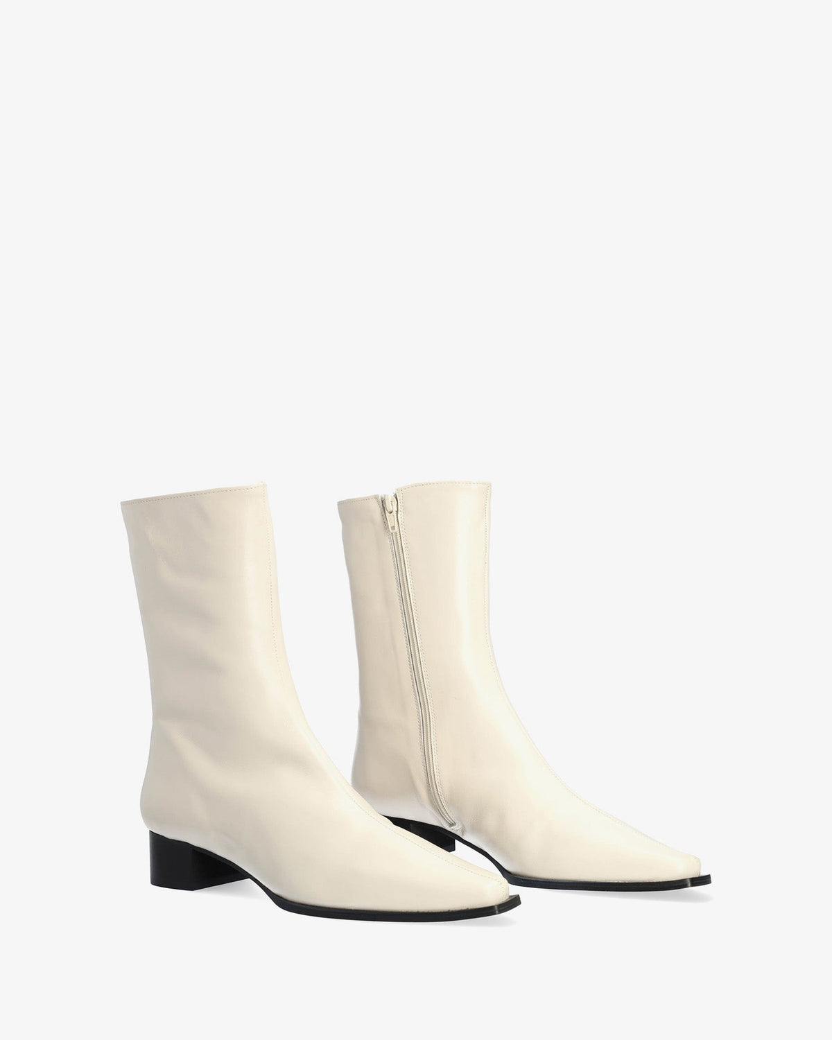 Ice-colored leather heeled boot