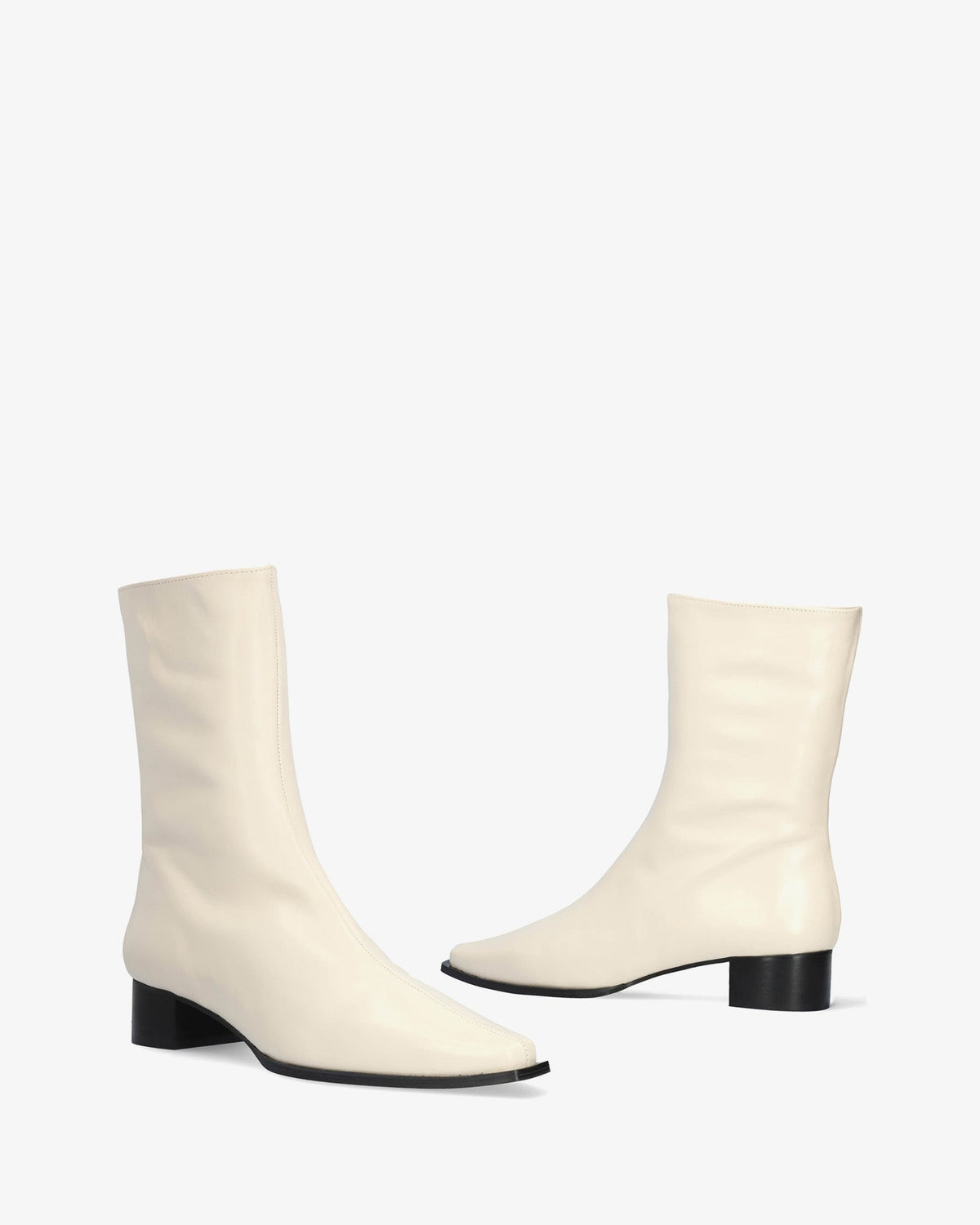 Ice-colored leather heeled boot