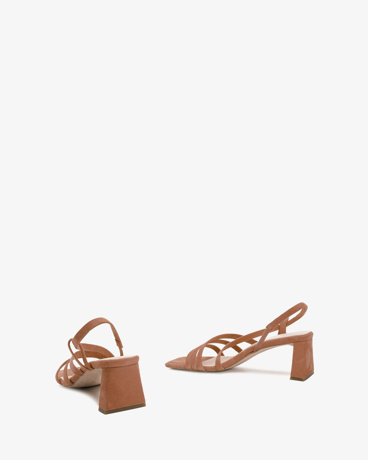 Sandalias tiras en ante color camel punta cuadrada
