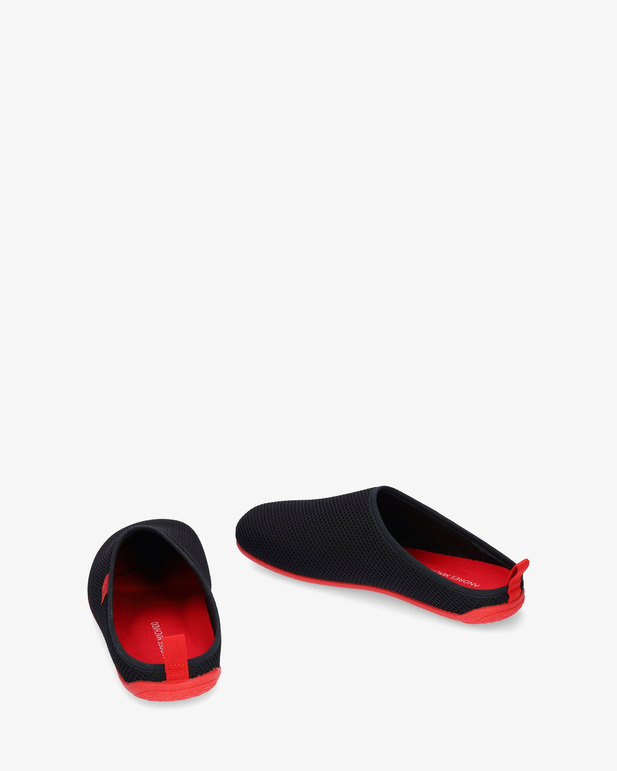 Unisex black mesh sneakers