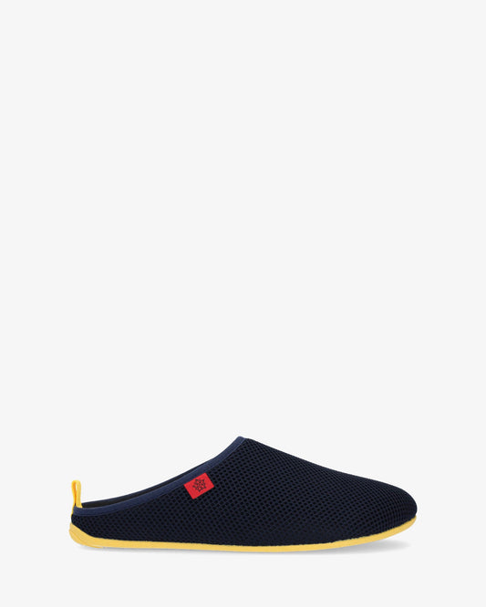 Unisex sneakers in navy mesh
