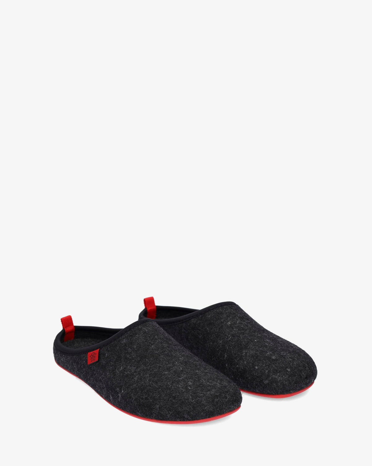 Unisex slippers in black felt fabric