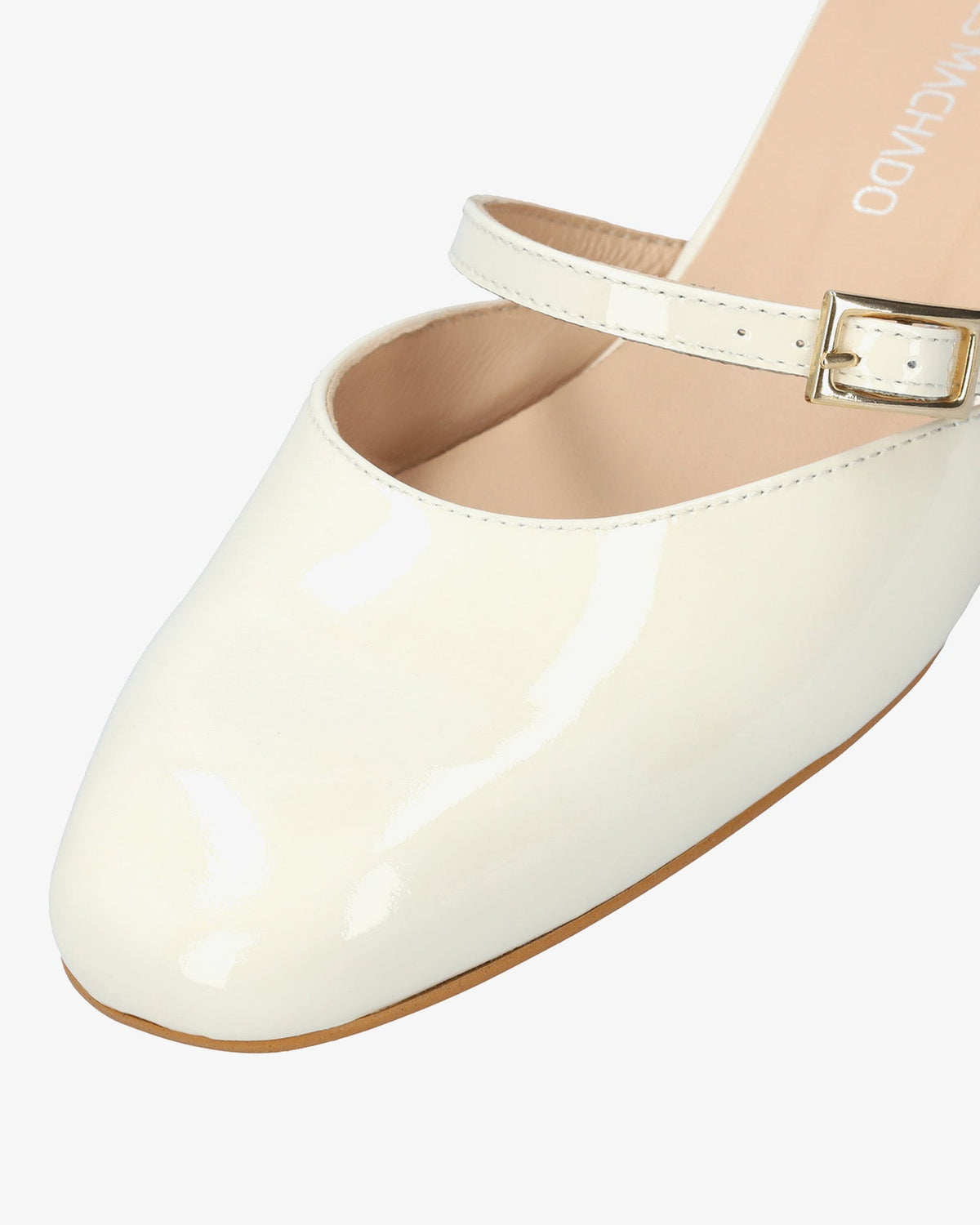 White patent leather mule with heel