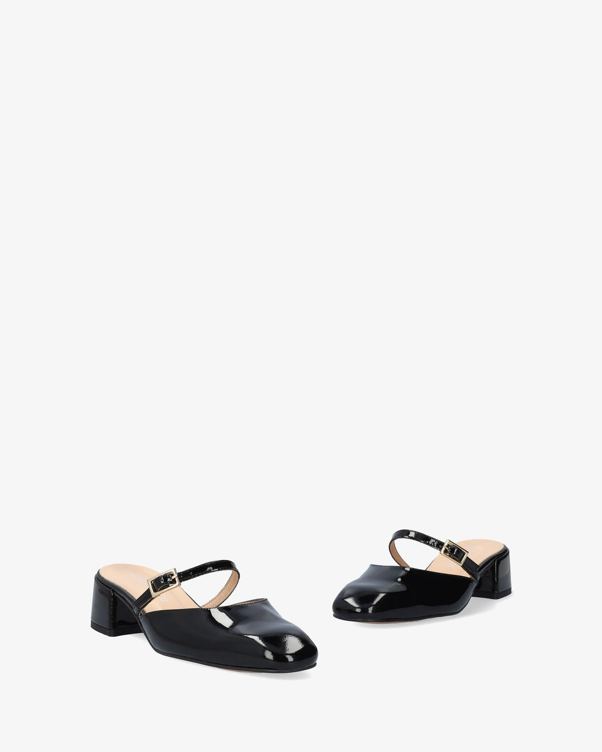 Black patent leather heeled mule