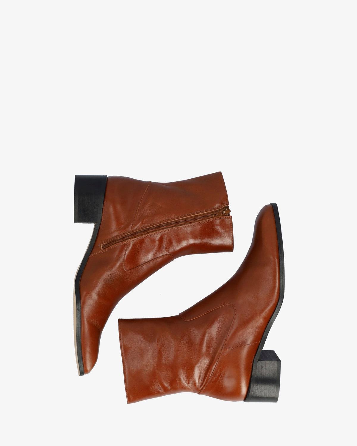 Heeled booties in brown leather