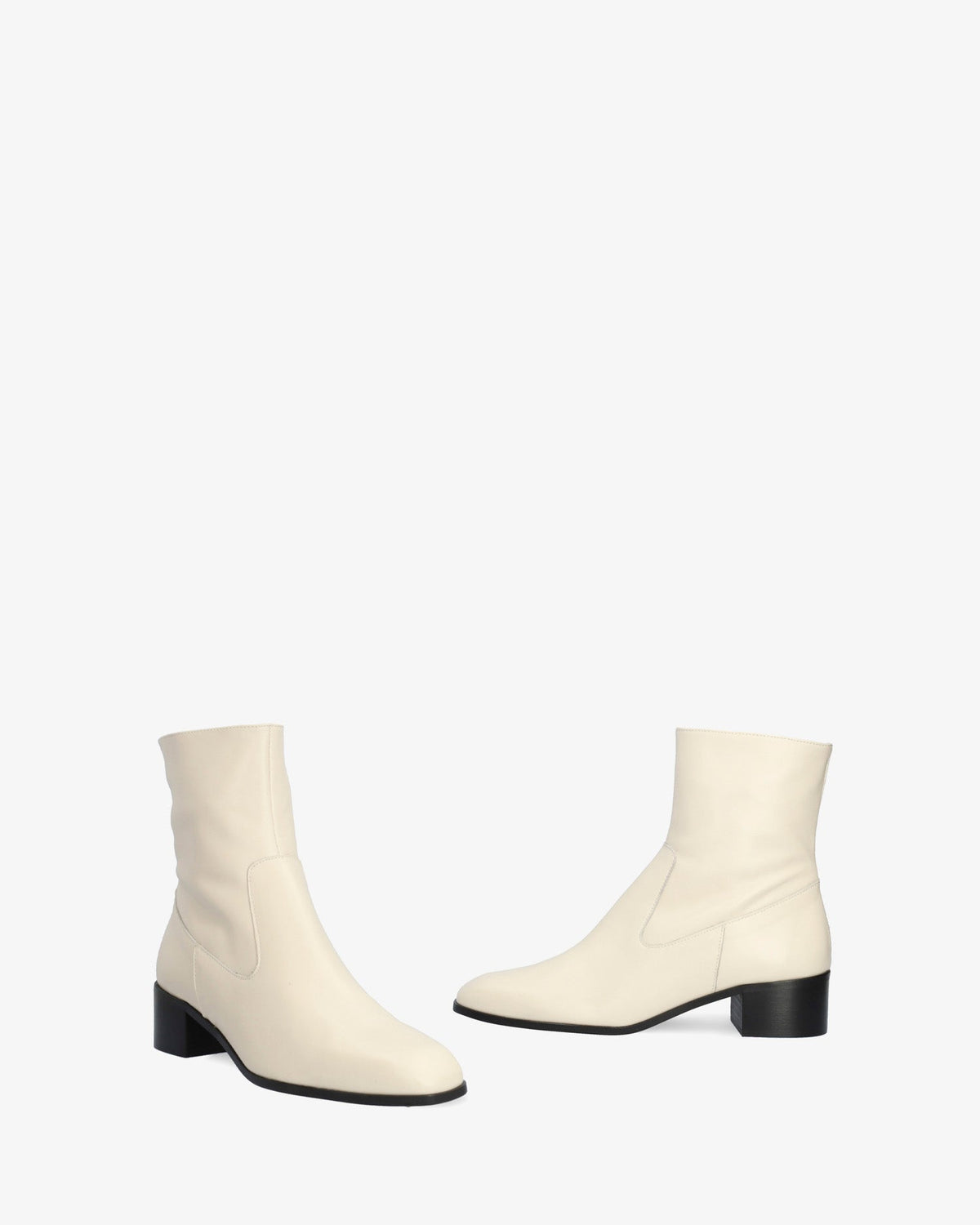 Heeled booties in off-white leather