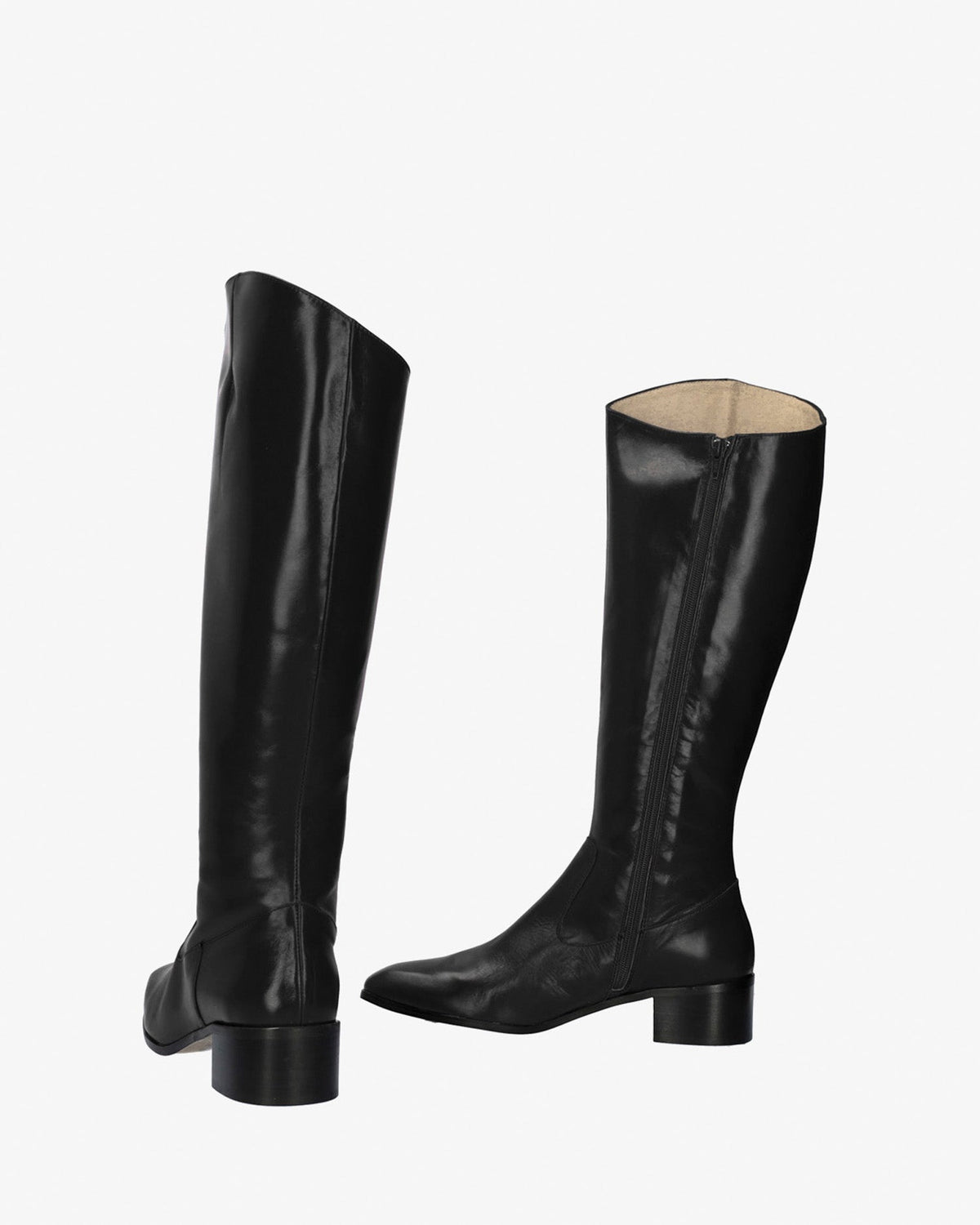 Bota alta tacón en piel negro