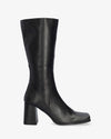 Bota alta en piel de color negro