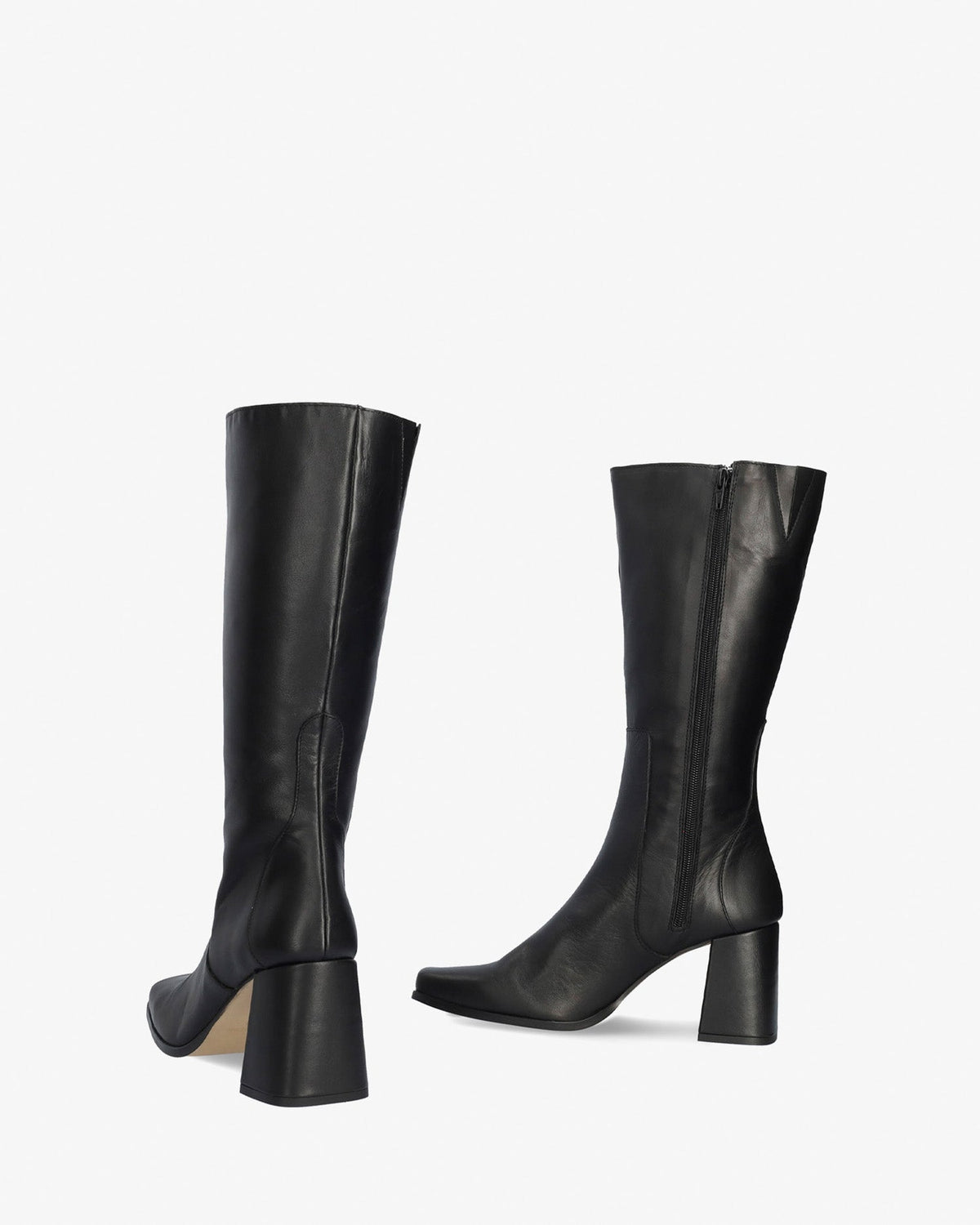 High boots in black leather