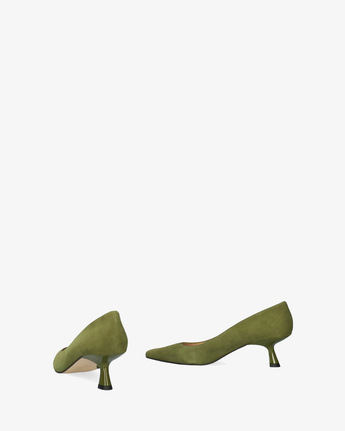 Heeled shoes in kaki suede