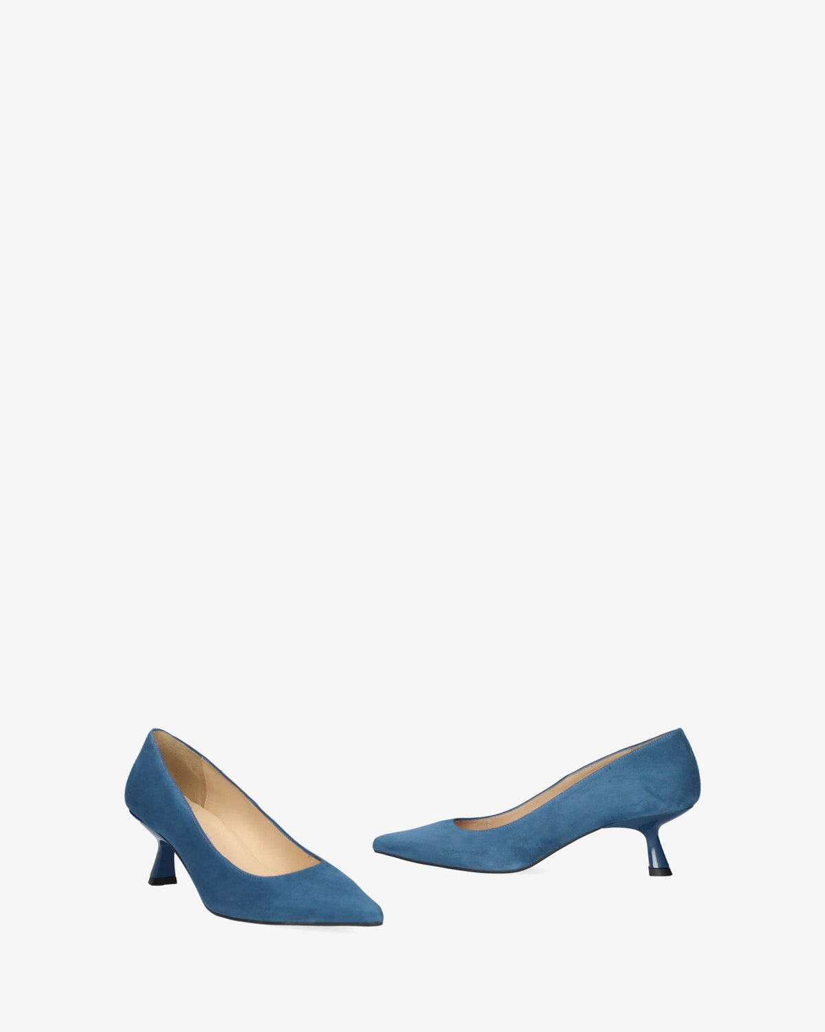 Heeled shoes in blue suede