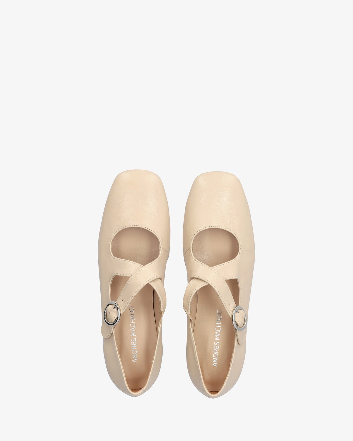 Bailarina plana de piel marfil