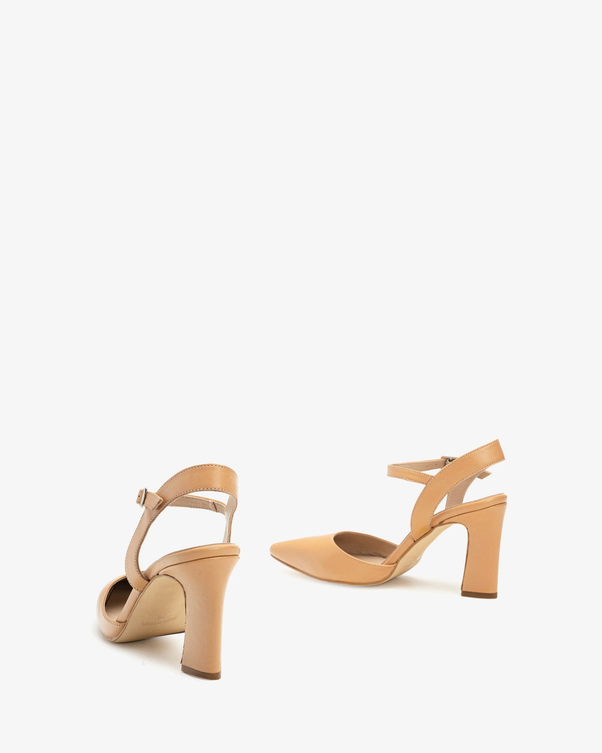slingback heeled pump in nude leather