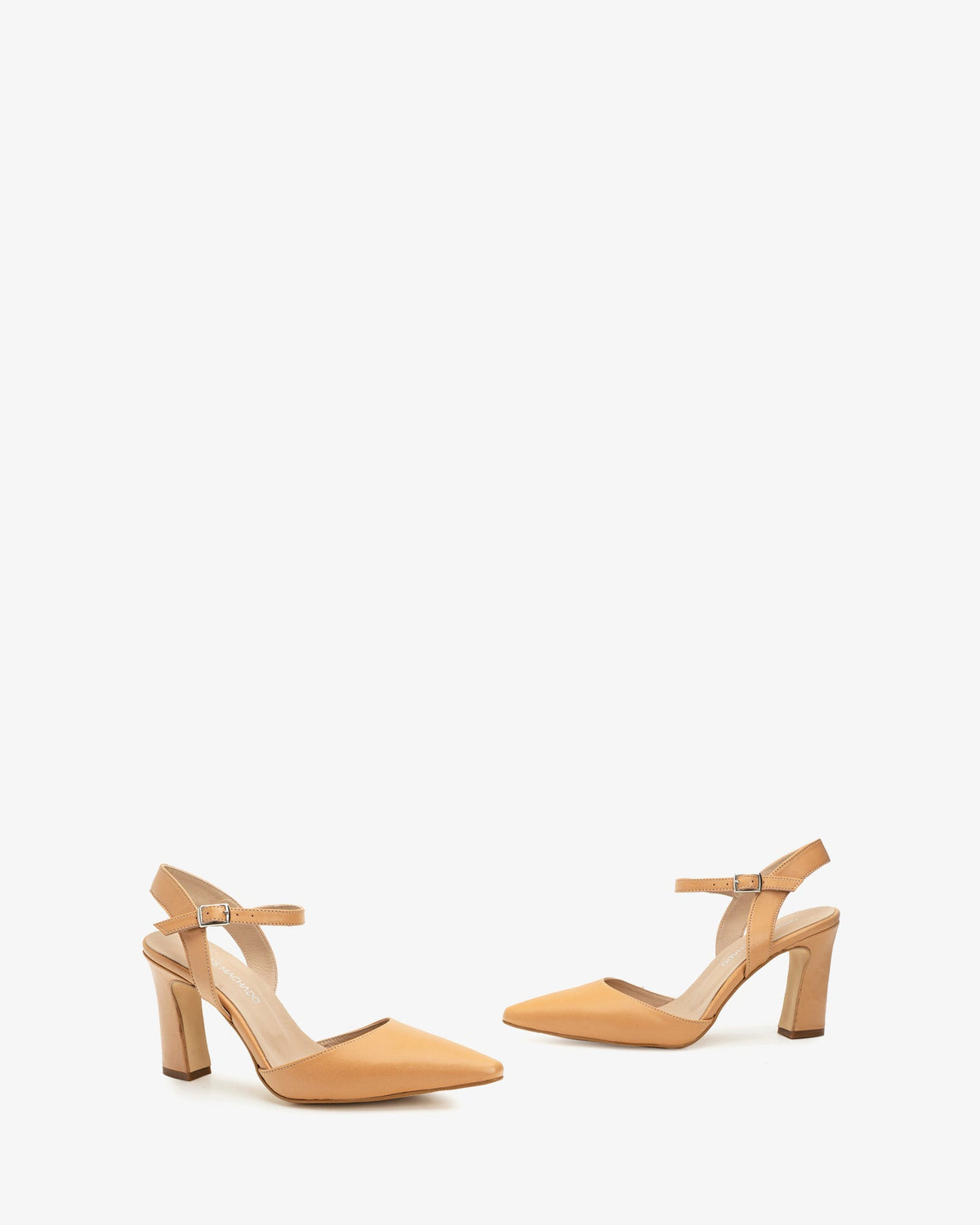 slingback heeled pump in nude leather