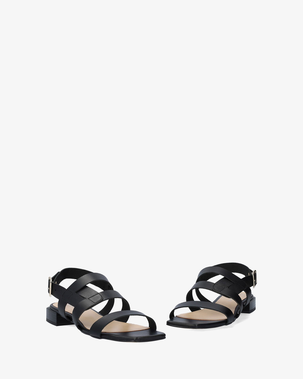 Sandalia plana en piel negro