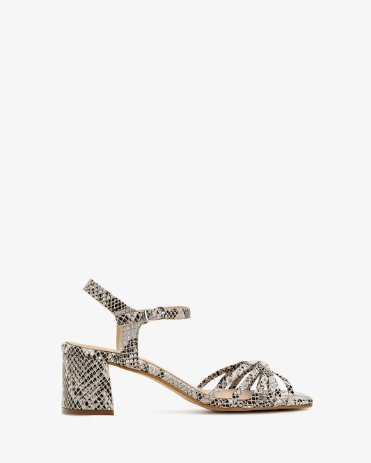 Sandalias tiras en piel con estampado serpiente marrón