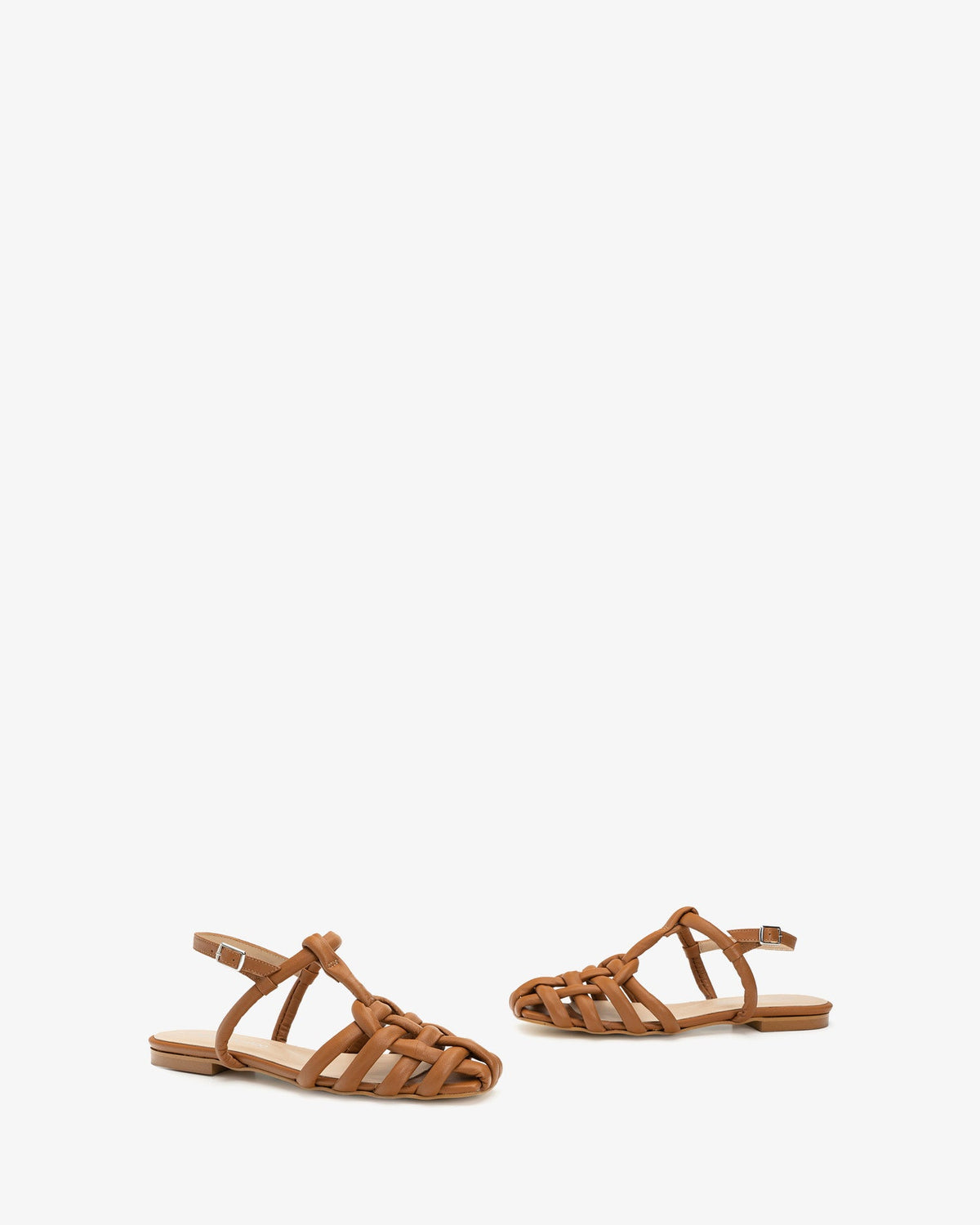 Leather crab sandal in tan color