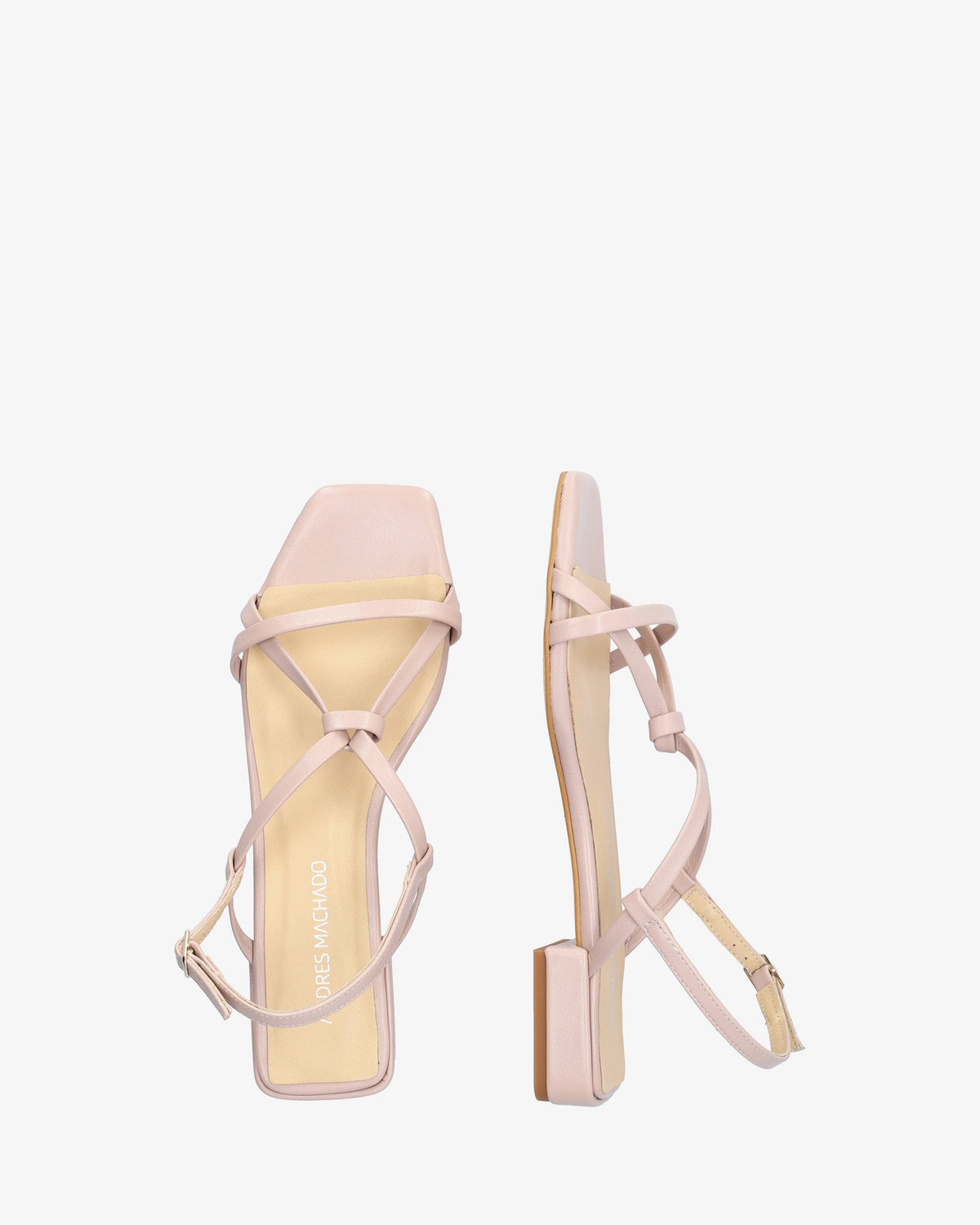 Flat sandal in pale pink  leather